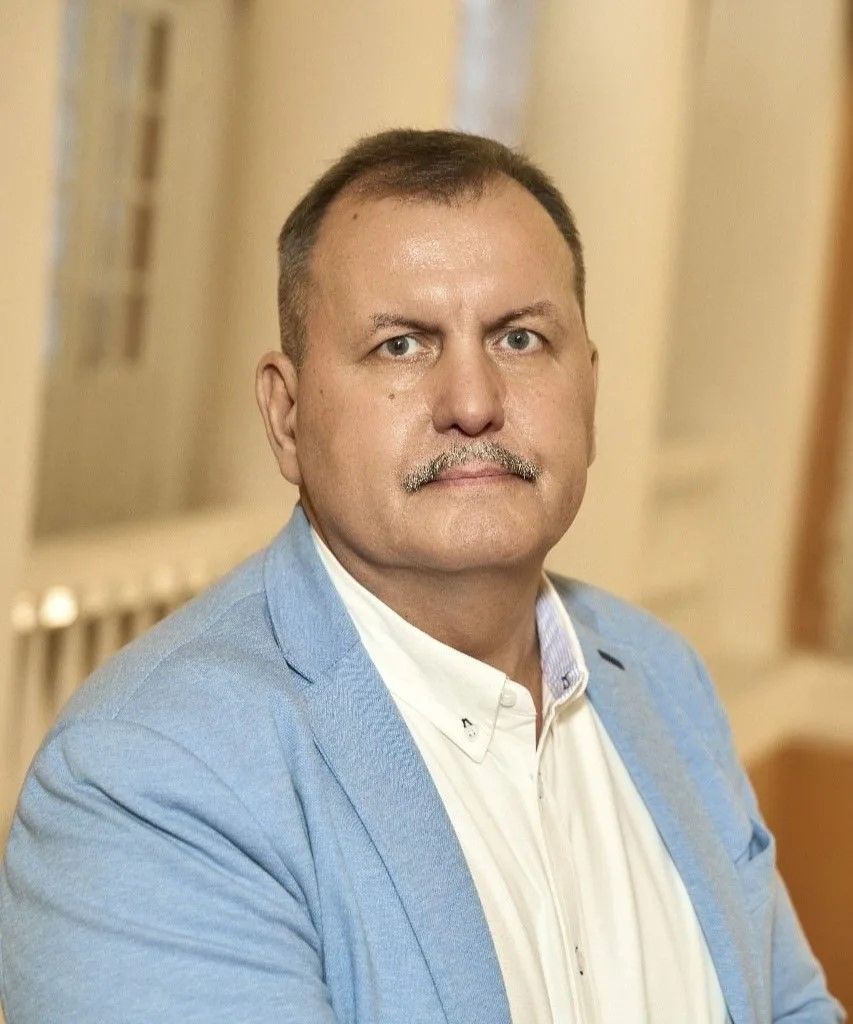 Дмитрий Плынов
